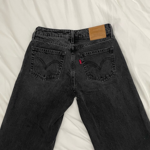 Levi’s Low Loose Jeans - Black - Picture 4 of 4